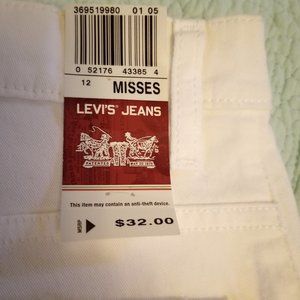 Levi's denim shorts